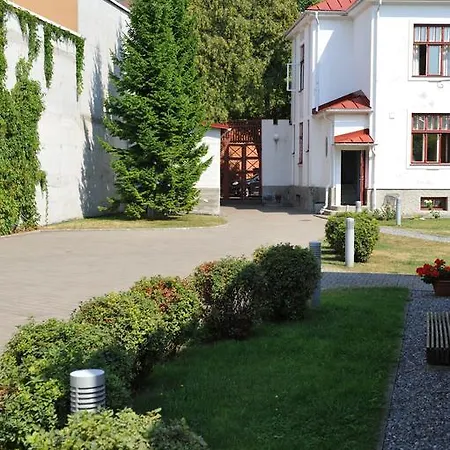 Meri Apartament Parnawa